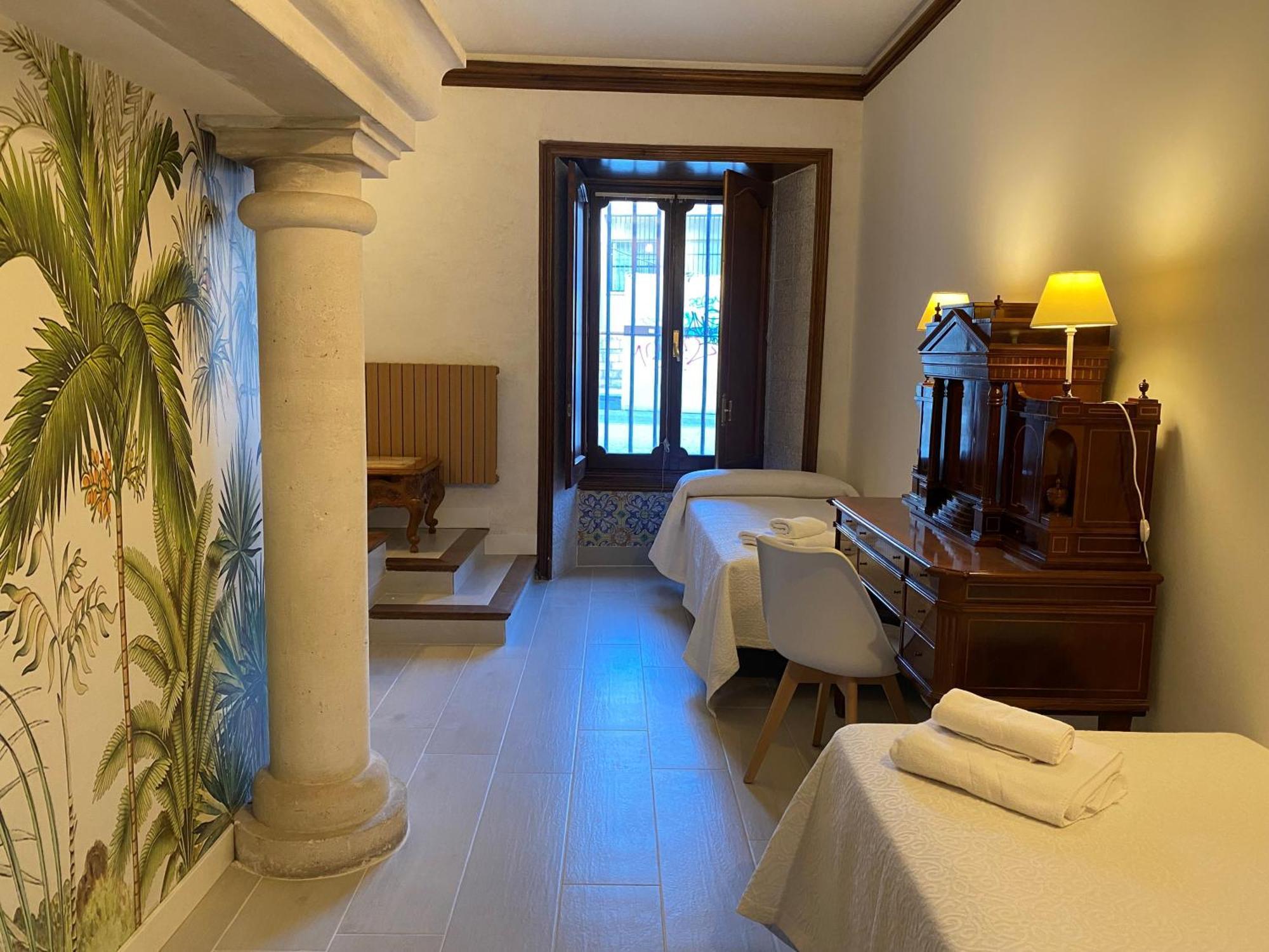 Apartamentos Maria Luisa บูร์โกส ภายนอก รูปภาพ